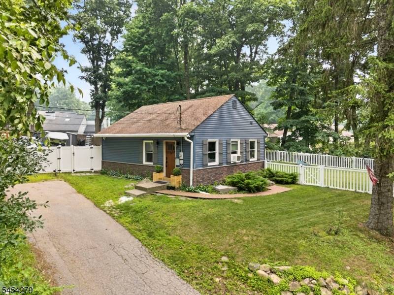 532 Glen Rd, Sparta Twp., NJ 07871