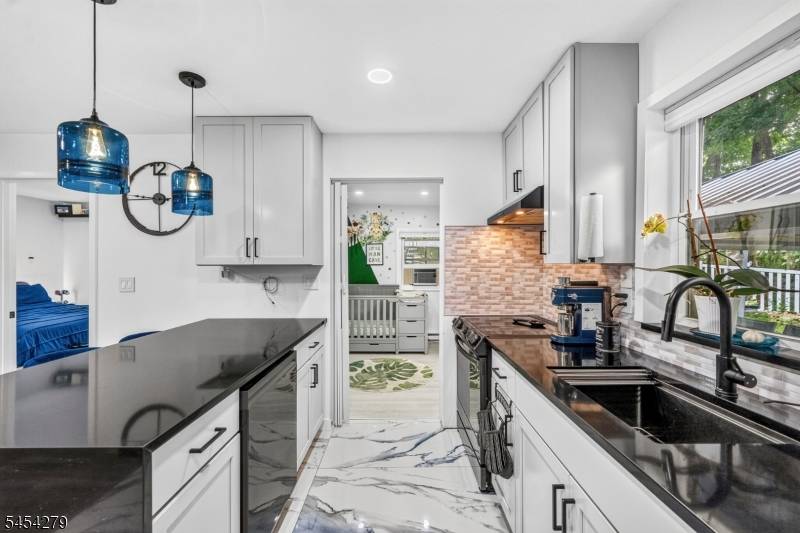 532 Glen Rd, Sparta Twp., NJ 07871