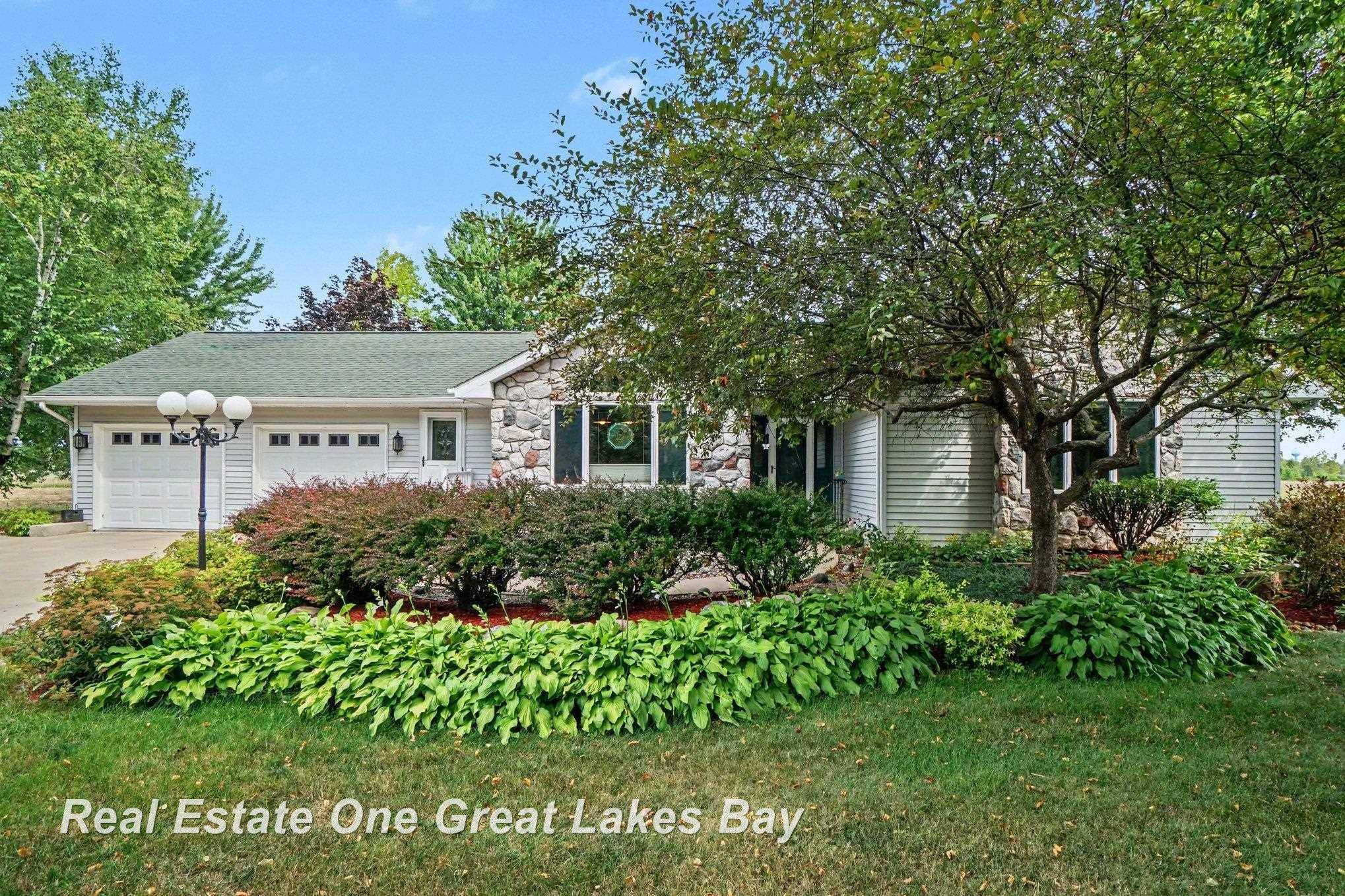 2019 Lebourdais RD, Kawkawlin Twp, MI 48634