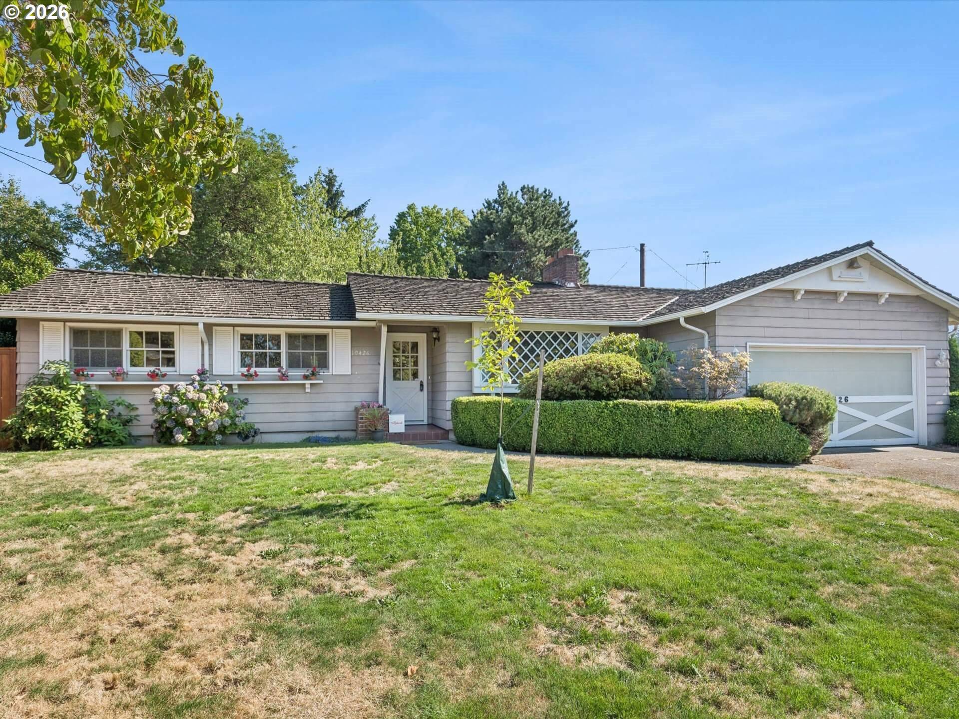 10426 SE LINCOLN CT, Portland, OR 97216