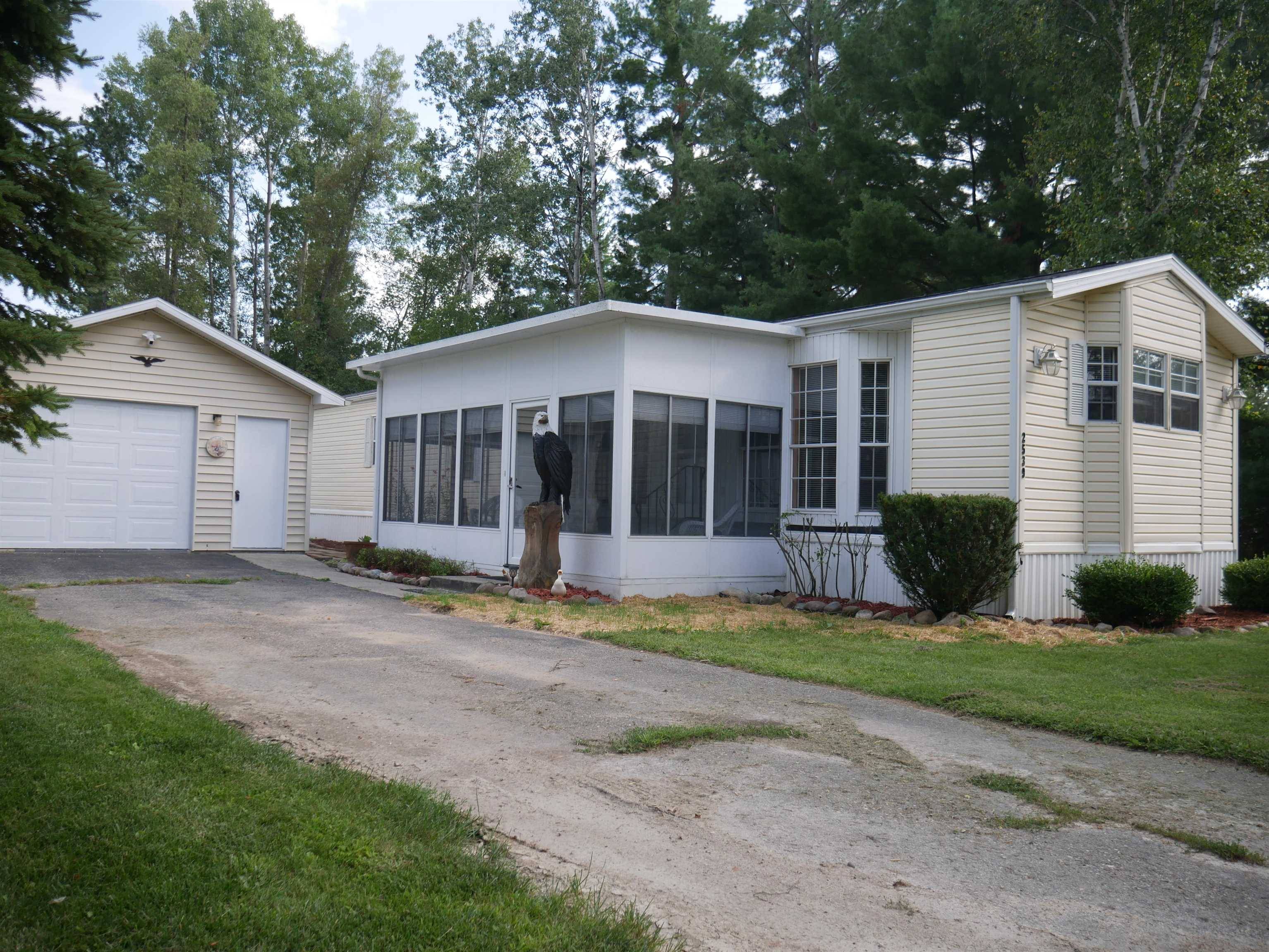 2539 Highland TRL, West Branch Twp, MI 48661