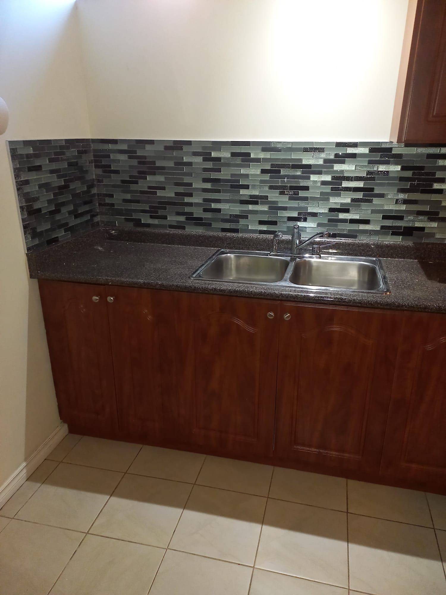 25 River Heights DR, Brampton, ON L6P 2M9