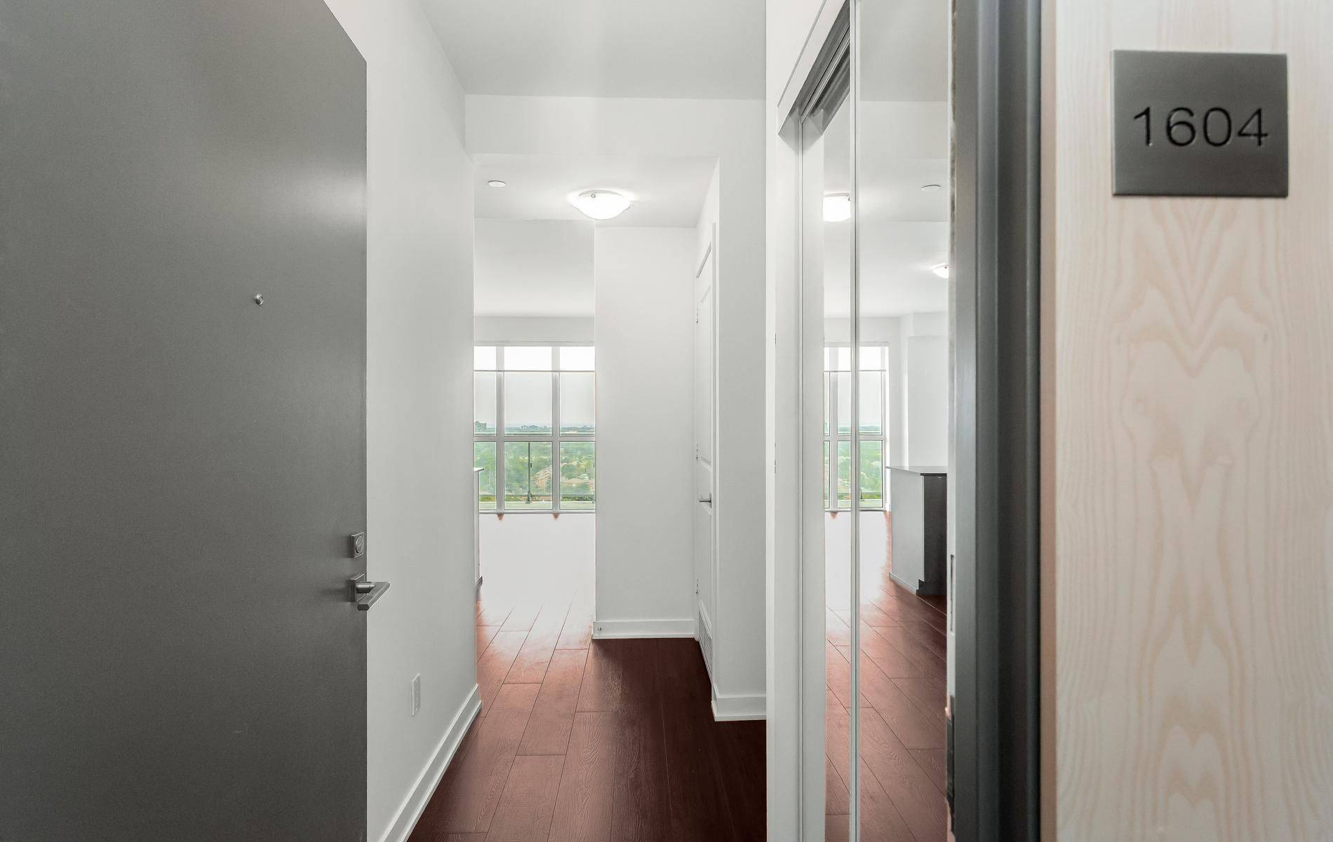 4655 Glen Erin DR #1604, Mississauga, ON L5M 0Z1