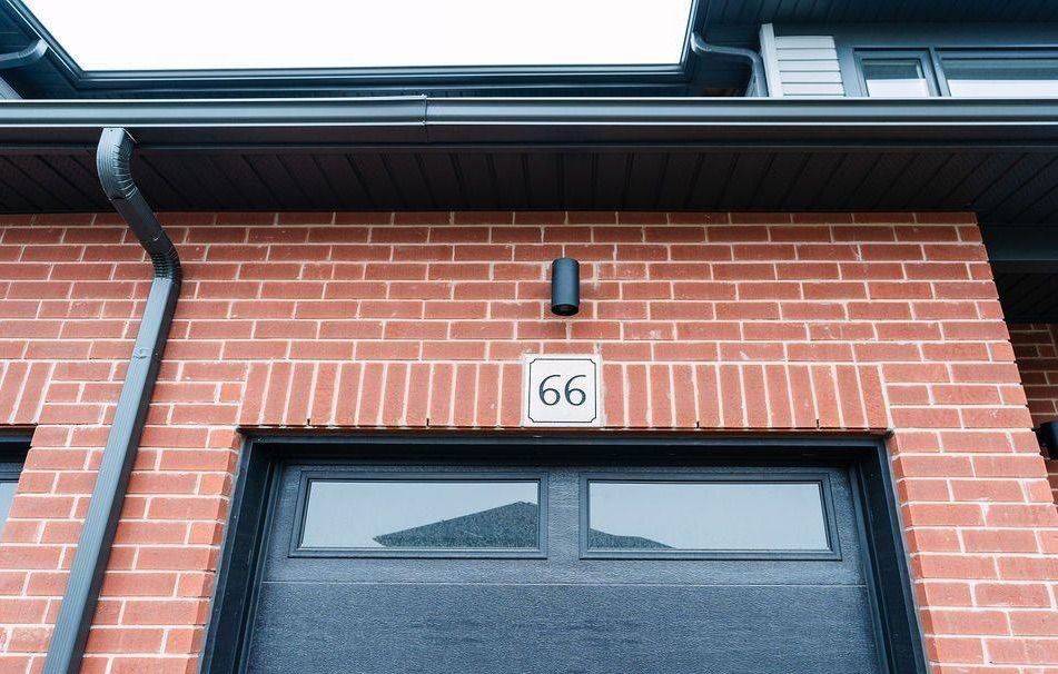 66 Ayr Meadows CRES, North Dumfries, ON N0B 1E0