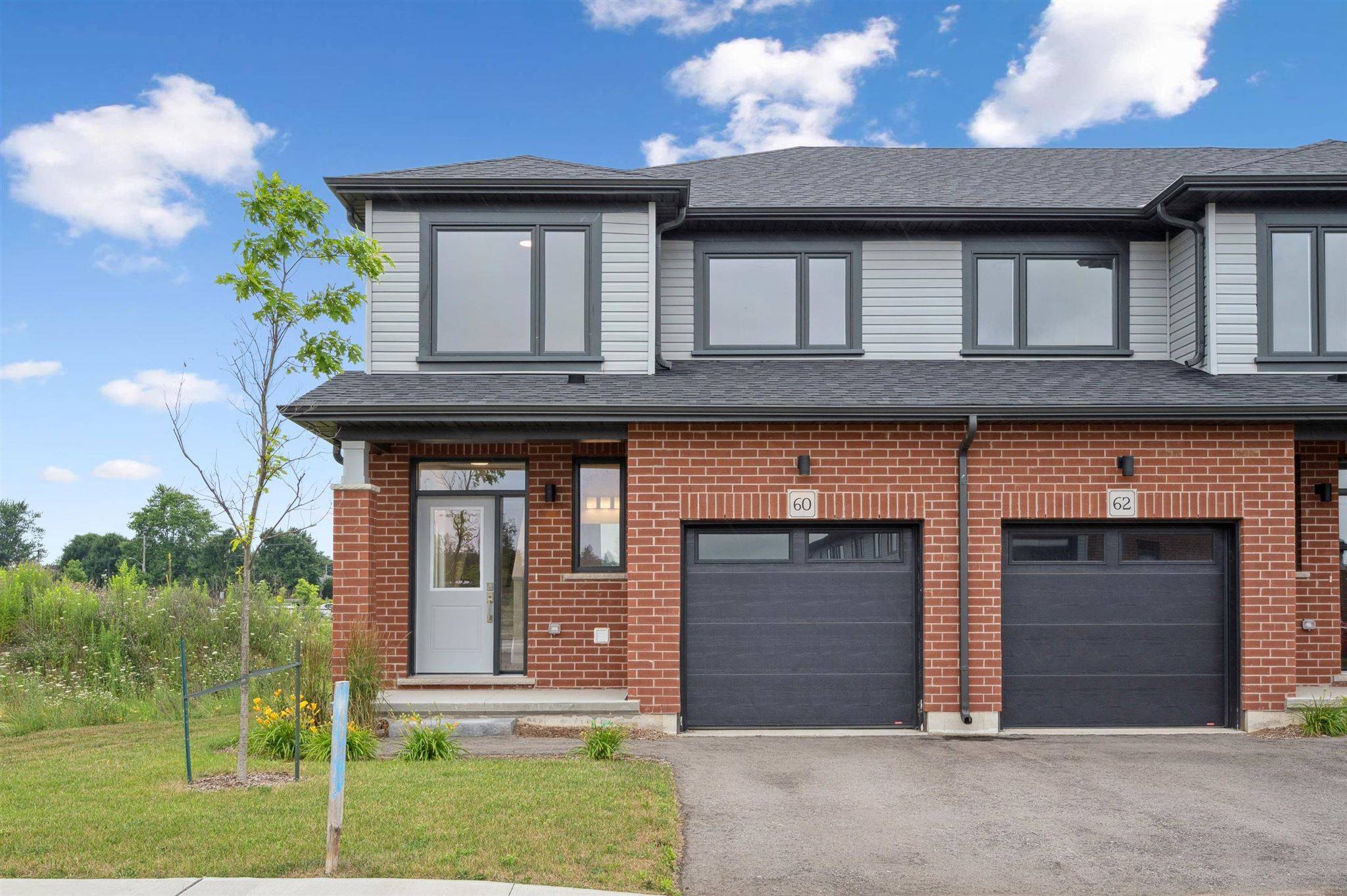 60 Ayr Meadows CRES, North Dumfries, ON N0B 1E0
