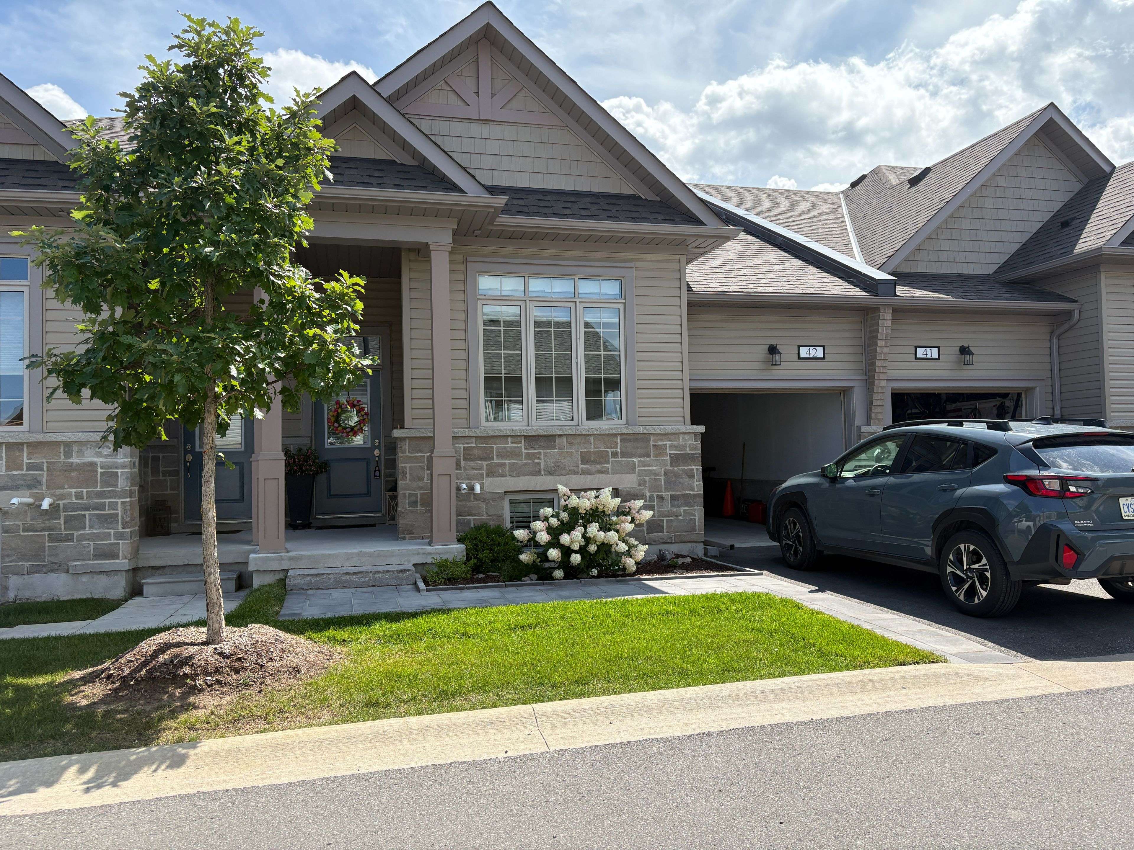 17 Lakewood Cres CRES #Unit 42, Kawartha Lakes, ON K0M 1A0