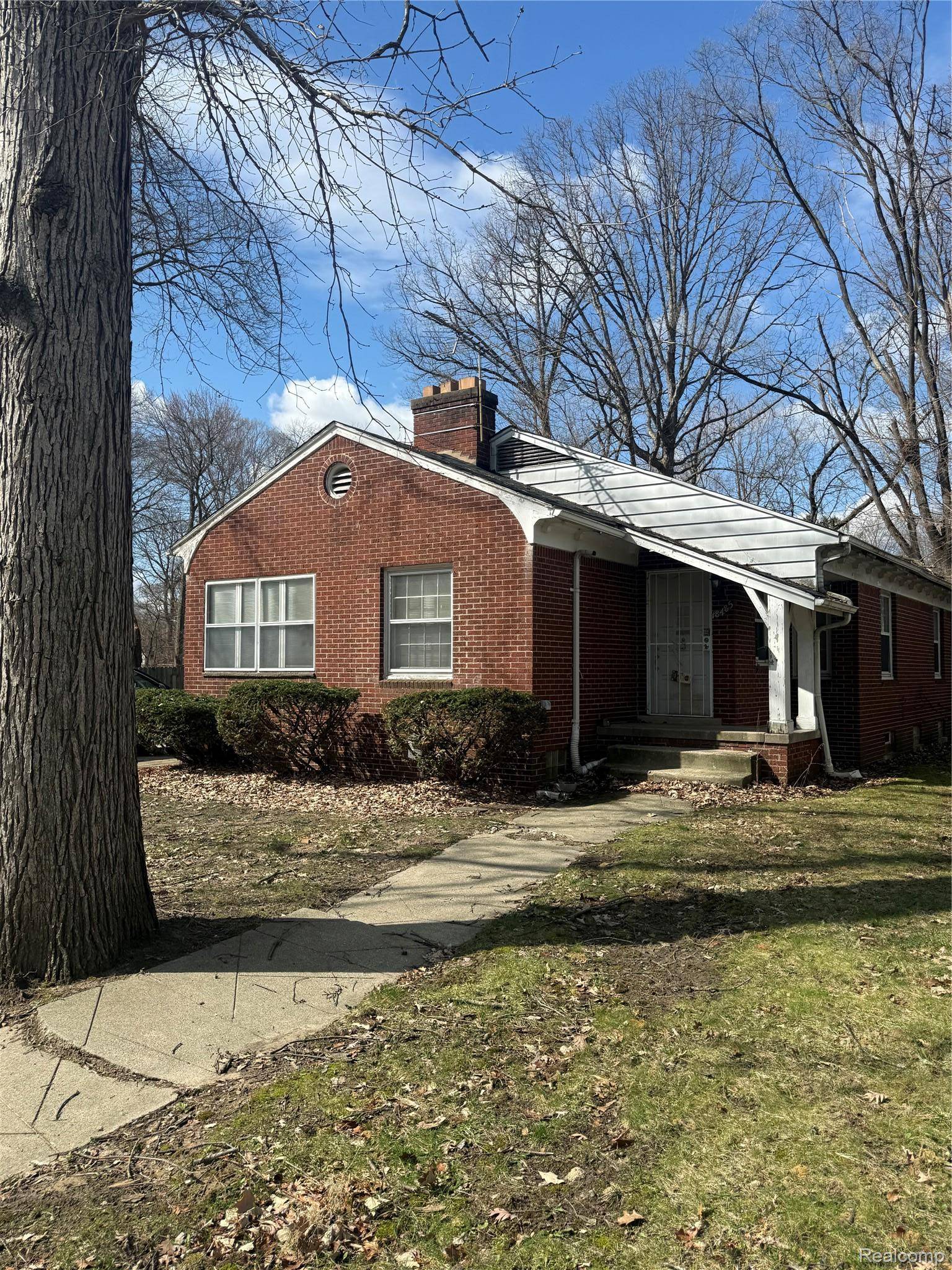18485 Salem ST, Detroit, MI 48219
