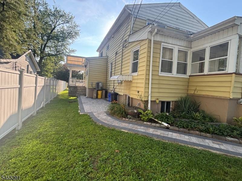 33 Harmon St, Lincoln Park Boro, NJ 07035
