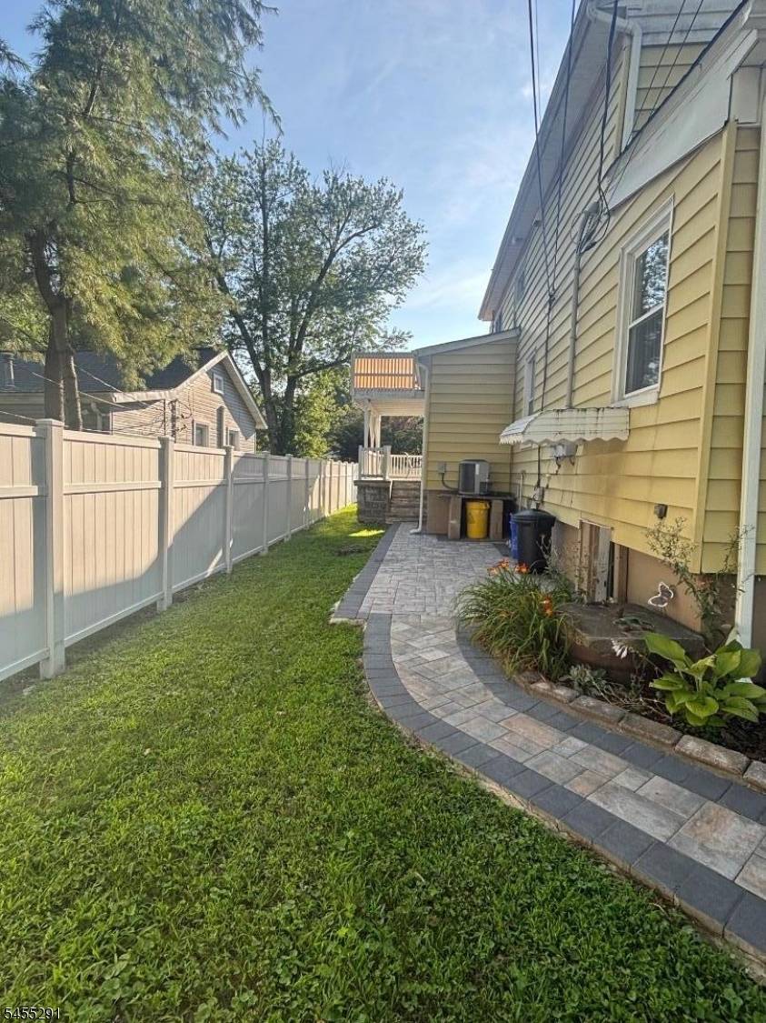 33 Harmon St, Lincoln Park Boro, NJ 07035