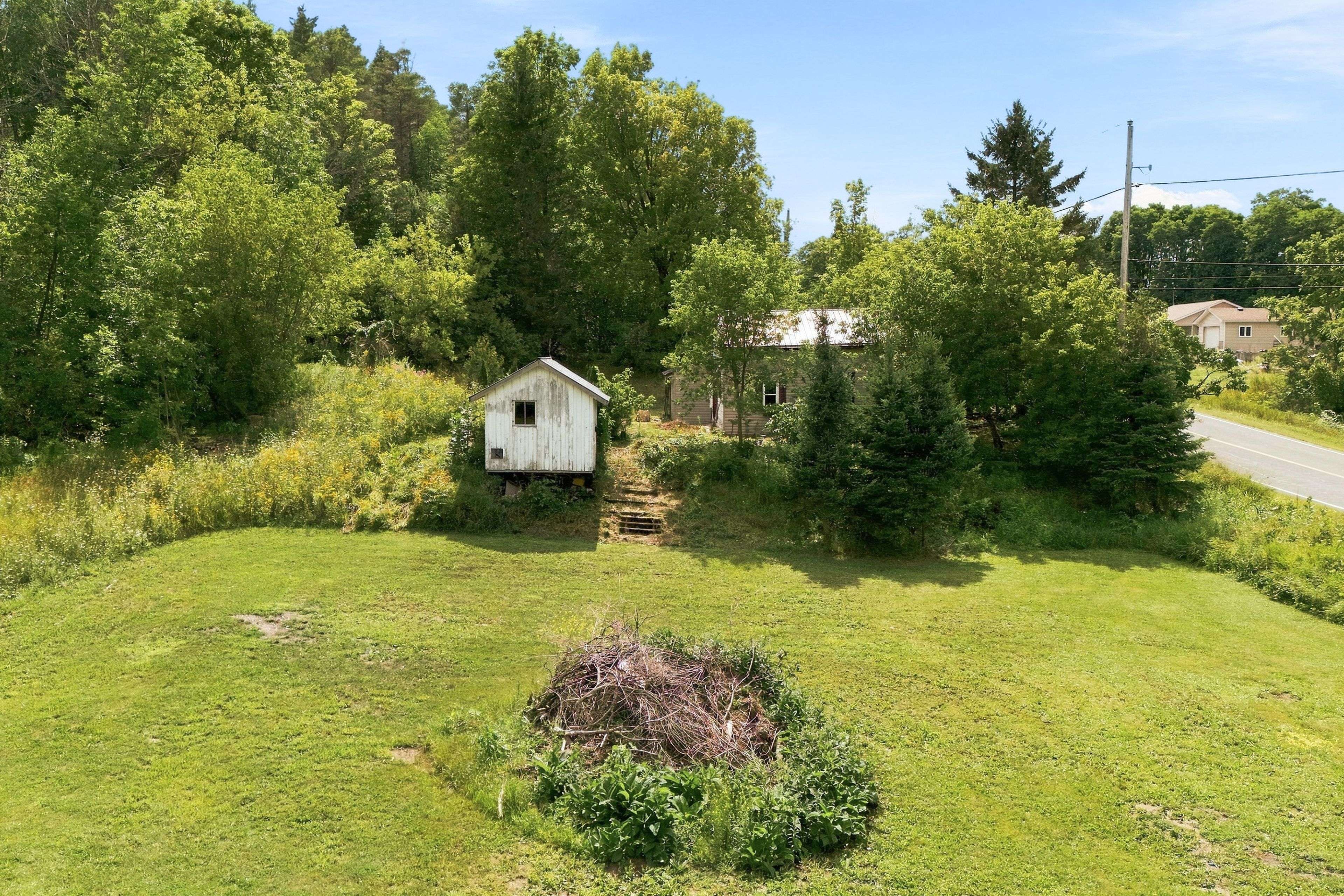 1881 Stockdale RD, Quinte West, ON K0K 2C0