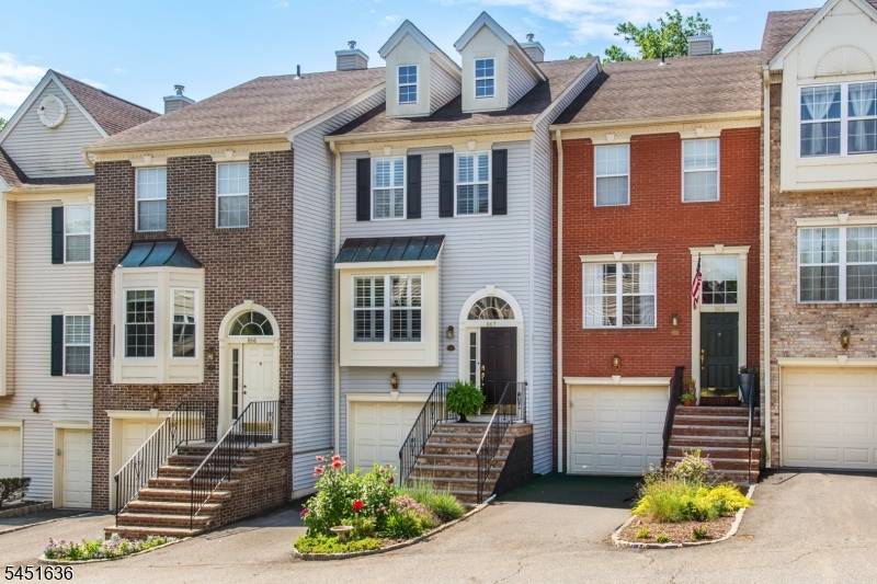867 Alexandria Court, Ramsey Boro, NJ 07446