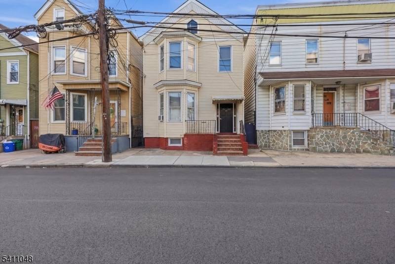 23 Fillmore St, Newark City, NJ 07105