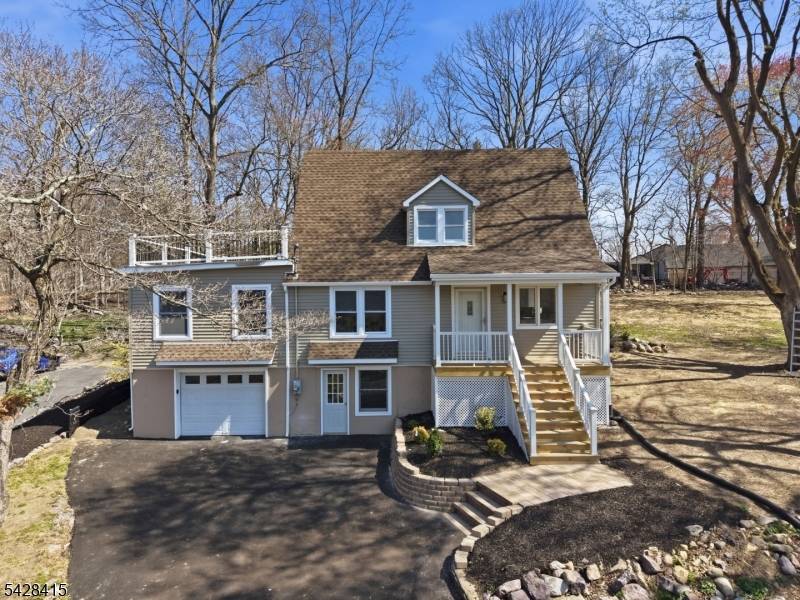 4 Hillside Rd, Rockaway Twp., NJ 07866