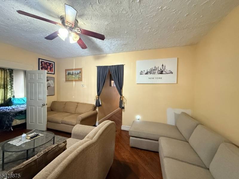 180 Shephard Ave, Newark City, NJ 07112