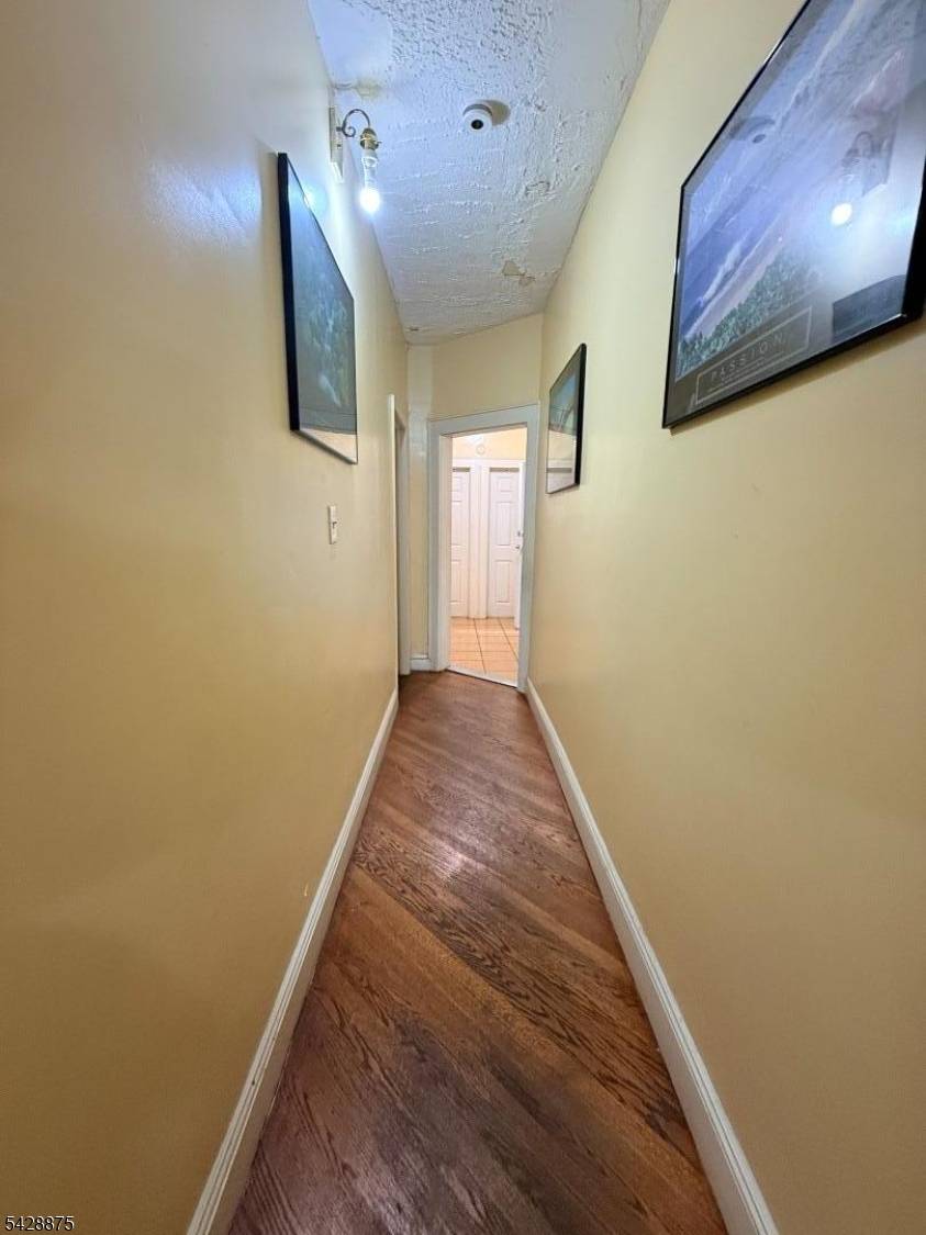 180 Shephard Ave, Newark City, NJ 07112