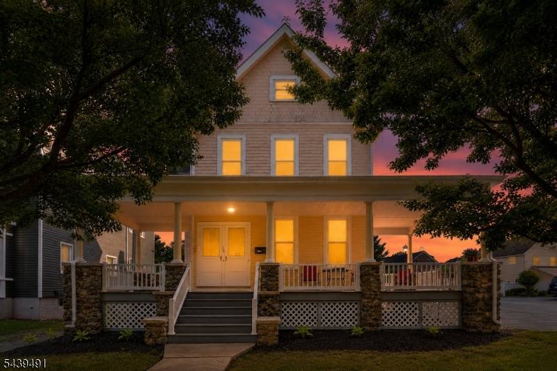185 W Cliff St, Somerville Boro, NJ 08876