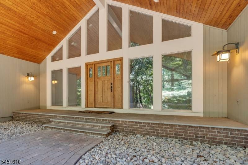 10 Saddle Hill Rd, Mendham Twp., NJ 07931