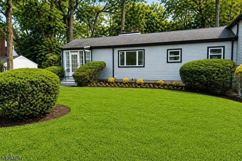 55 Rock Spring Ave, West Orange Twp., NJ 07052