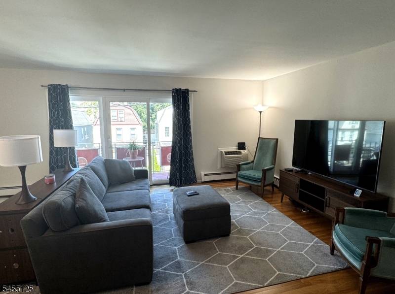 348 Hoover Ave #90, Bloomfield Twp., NJ 07003