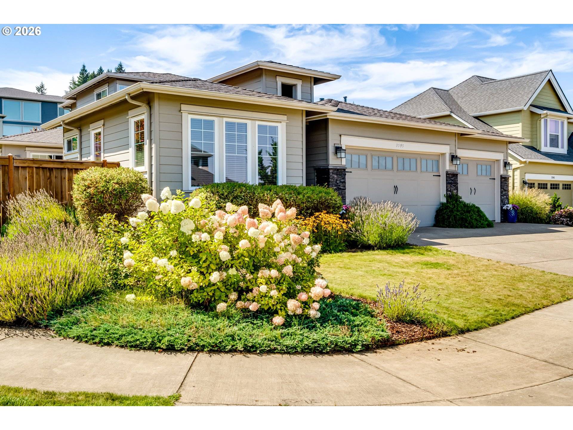 3595 MOUNTAIN QUAIL LN, Eugene, OR 97405
