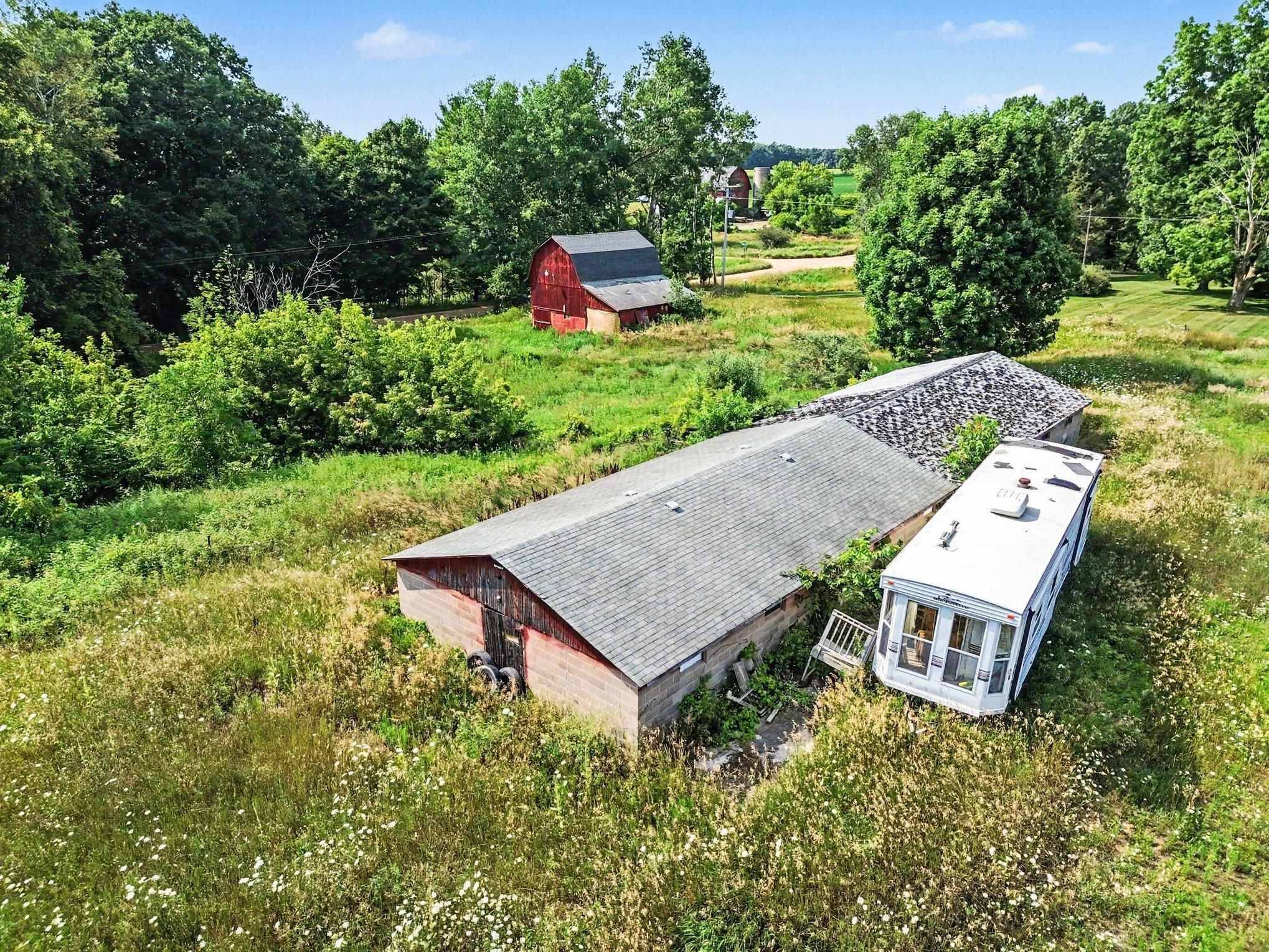 7973 W Madison RD, Seville Twp, MI 48832
