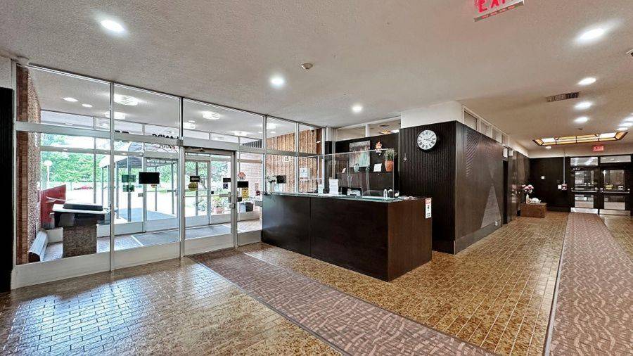 45 silver springs BLVD #1402, Toronto E05, ON M1V 1R2