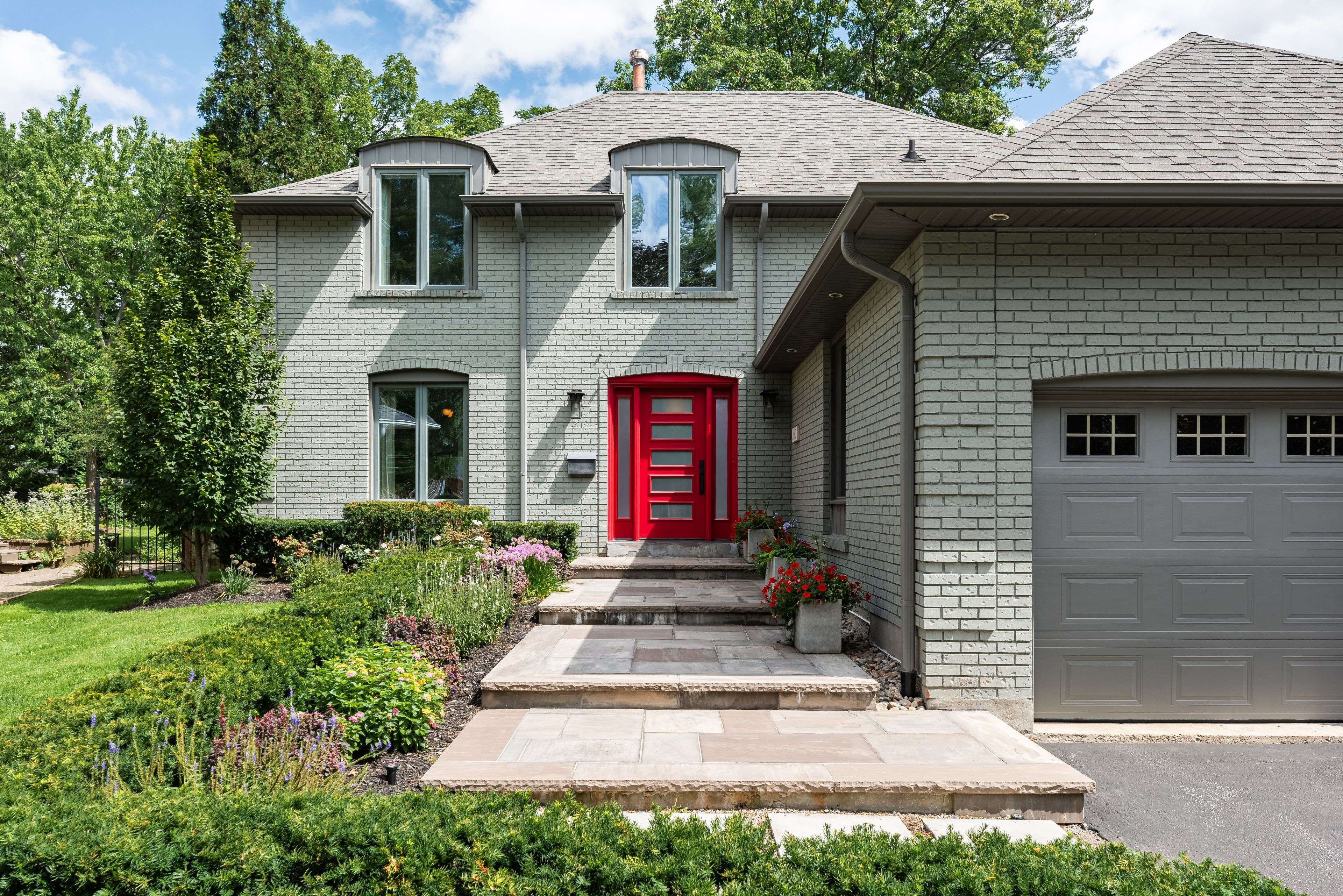 2267 Cedarberry CT, Oakville, ON L6J 6E5