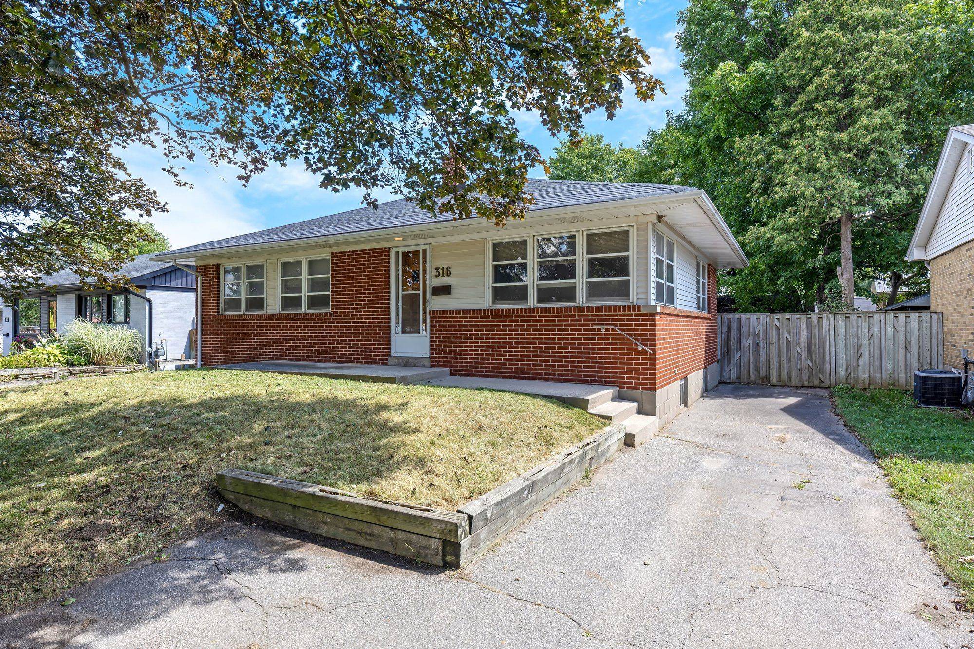 316 Westcott RD, Halton Hills, ON L7J 1R3