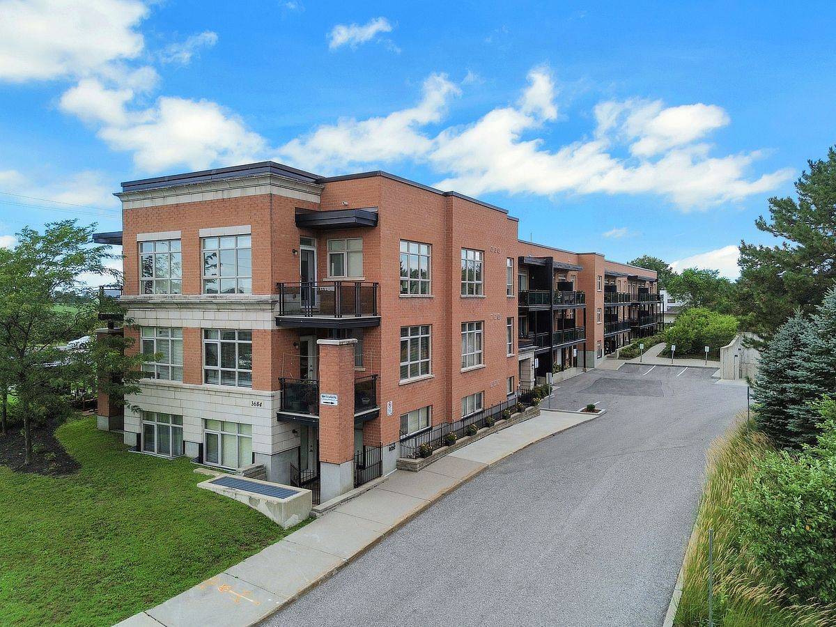 3684 Fallowfield RD #102, Barrhaven, ON K2J 4H3