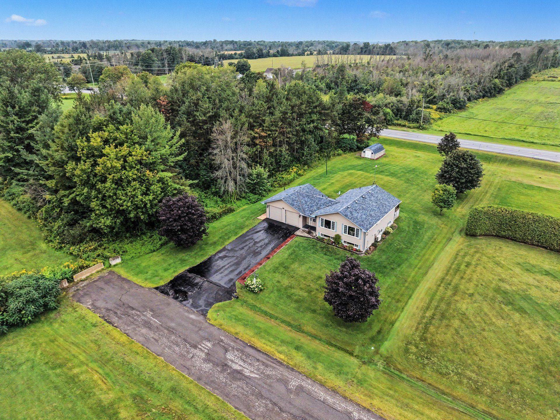 11711 Breezewood AVE, South Dundas, ON K0C 1X0