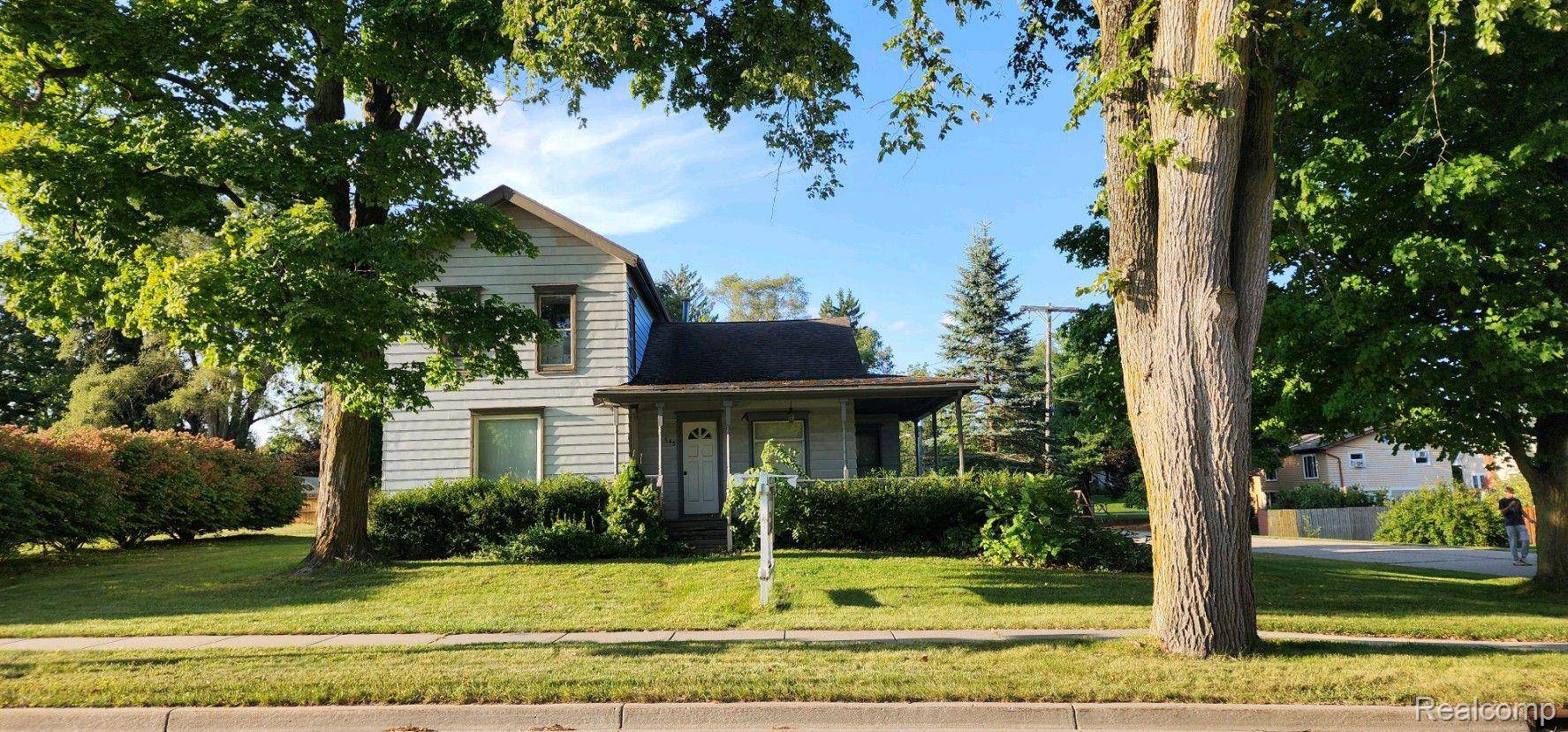 545 E MAIN ST, Pinckney Vlg, MI 48169
