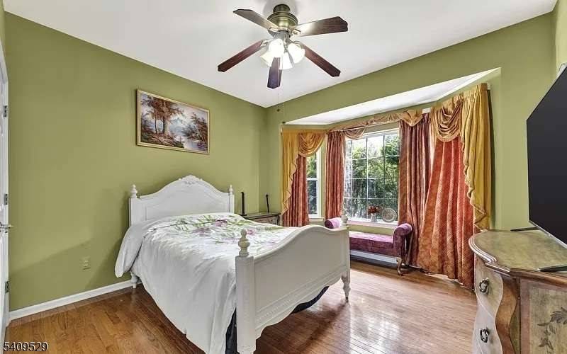 692 Skyline Dr, Jefferson Twp., NJ 07849