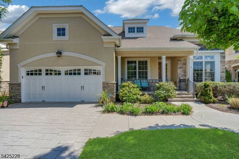 15 JOHNS DRIVE, Warren Twp., NJ 07059