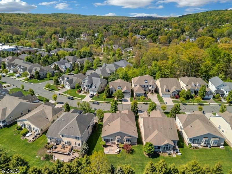 15 JOHNS DRIVE, Warren Twp., NJ 07059