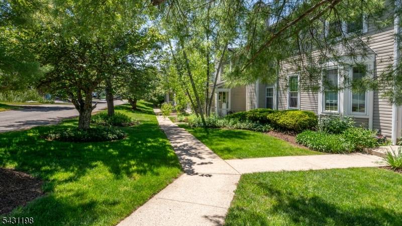 42 Green Heron Dr, Allamuchy Twp., NJ 07840