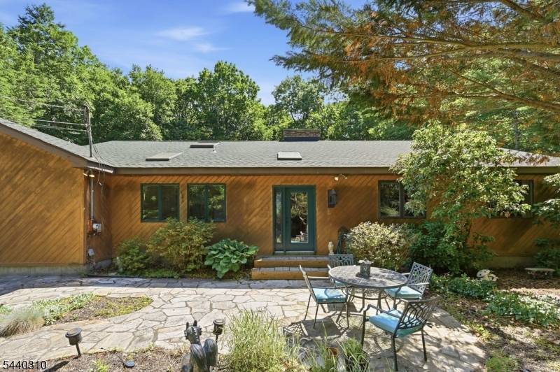 15 Lower North Shore Rd, Frankford Twp., NJ 07826