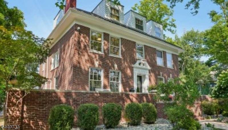 323 Montrose Ave, South Orange Village Twp., NJ 07079