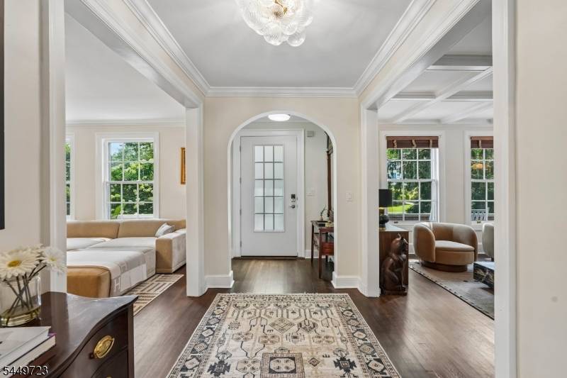 323 Montrose Ave, South Orange Village Twp., NJ 07079