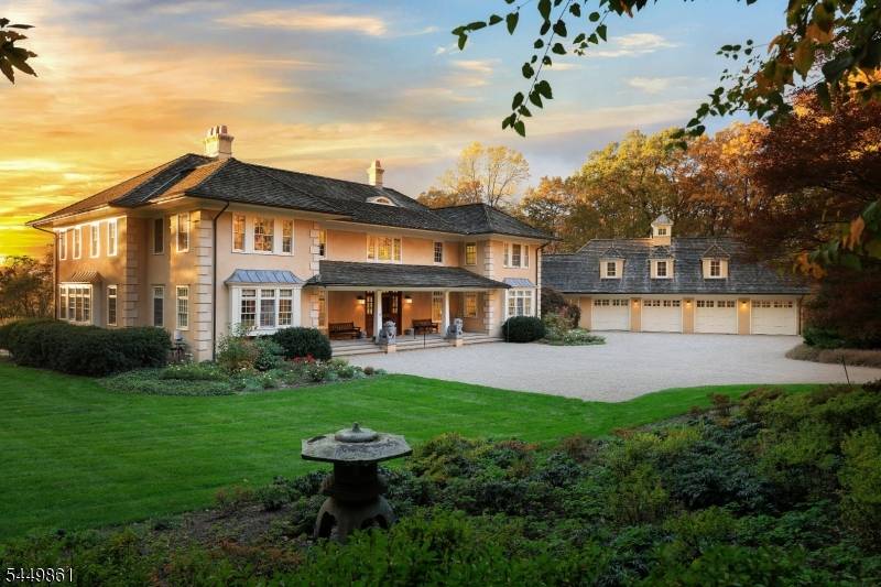 157 Pennbrook Rd, Far Hills Boro, NJ 07931