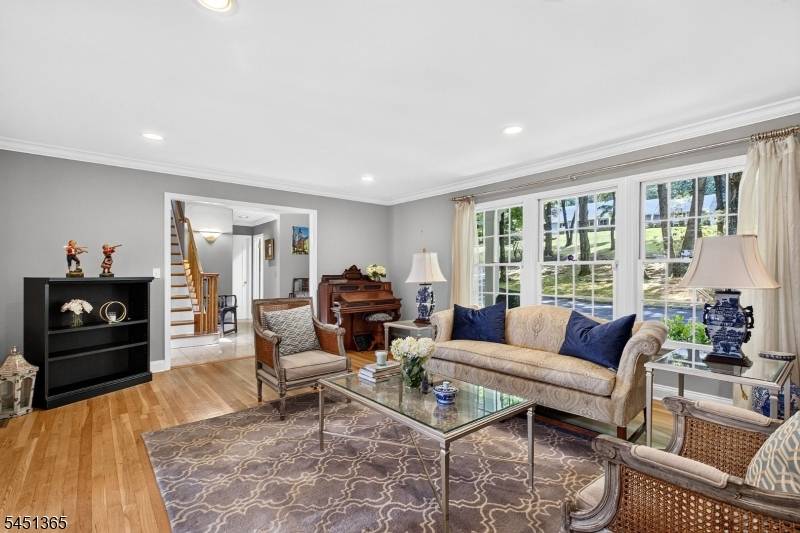 26 Stone Fence Rd, Bernardsville Boro, NJ 07924