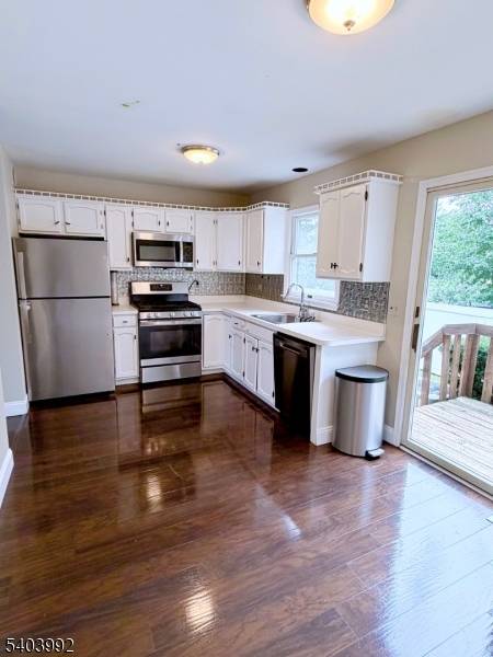 86 Wilton Ave, Middlesex Boro, NJ 08846