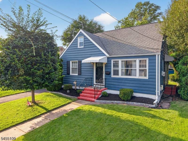 330 Hemlock Ave, Garwood Boro, NJ 07027