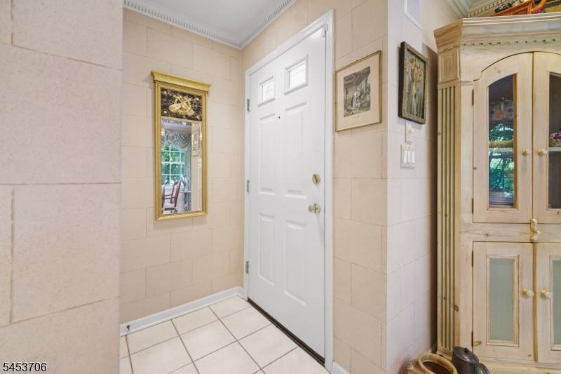21 Berkeley Square Condo #21, Berkeley Heights Twp., NJ 07922