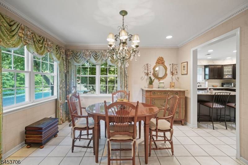 21 Berkeley Square Condo #21, Berkeley Heights Twp., NJ 07922