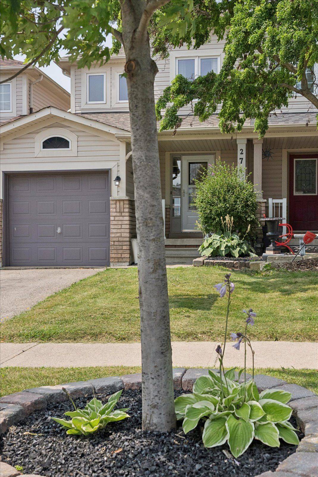 274 Swindells ST, Clarington, ON L1C 5G7
