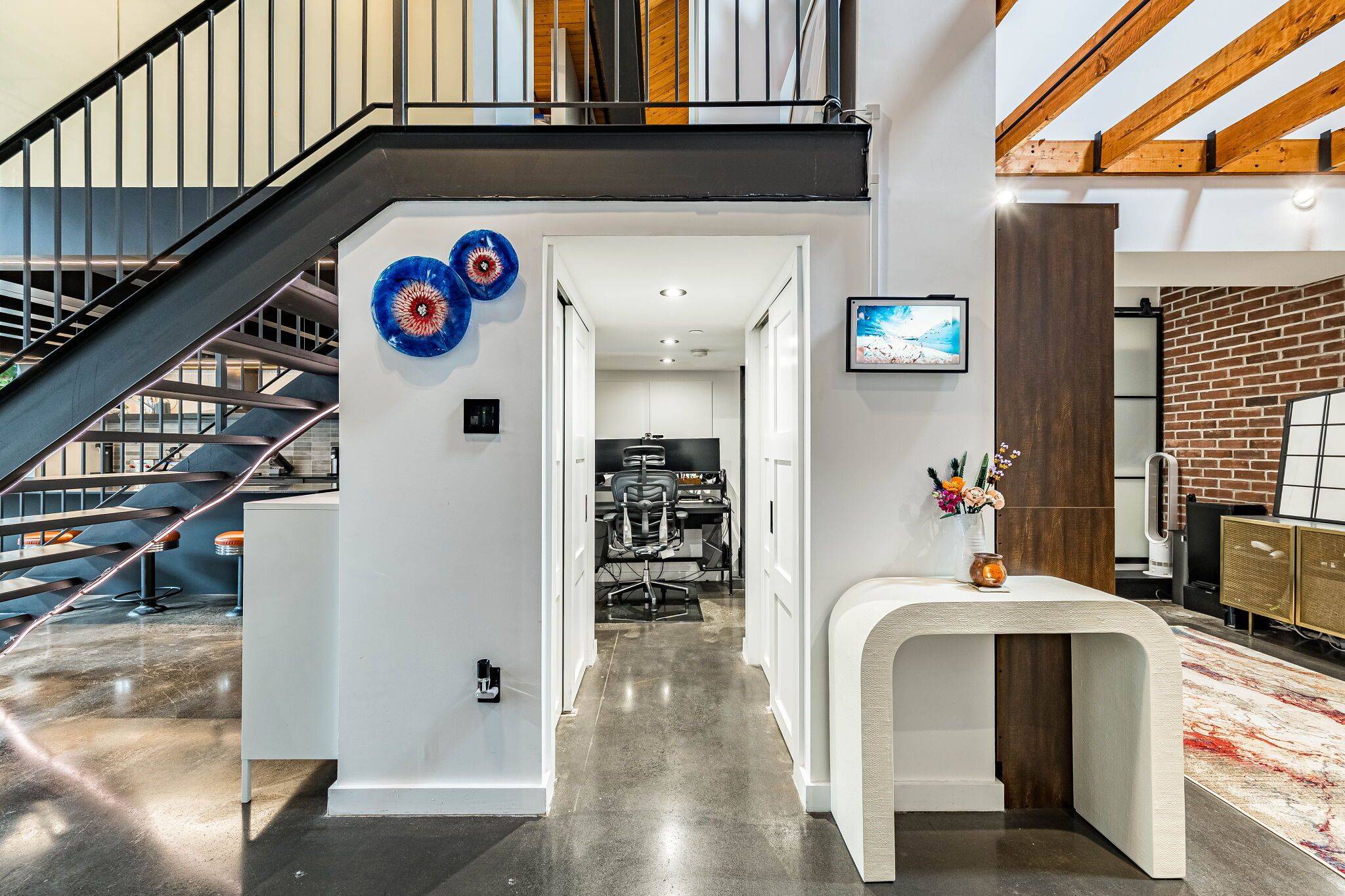 326 Carlaw AVE #109, Toronto E01, ON M4M 3N8