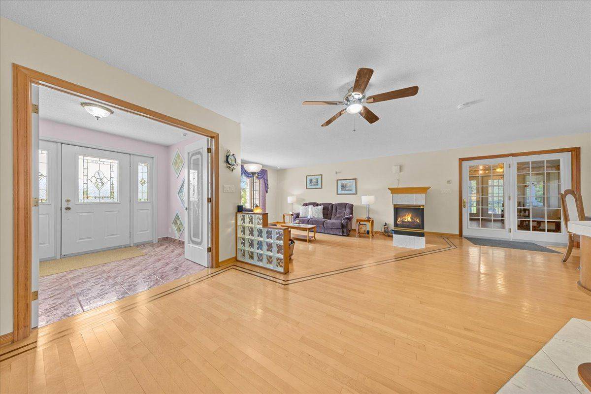 3805 Big Rideau Lake RD, Rideau Lakes, ON K0G 1V0