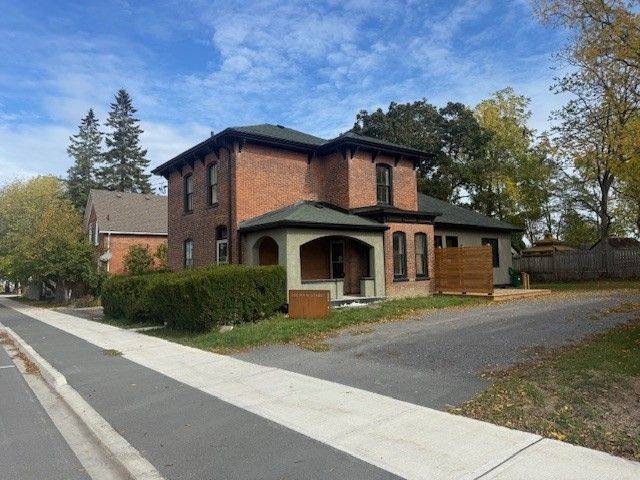 368 Picton Main ST, Prince Edward County, ON K0K 2T0