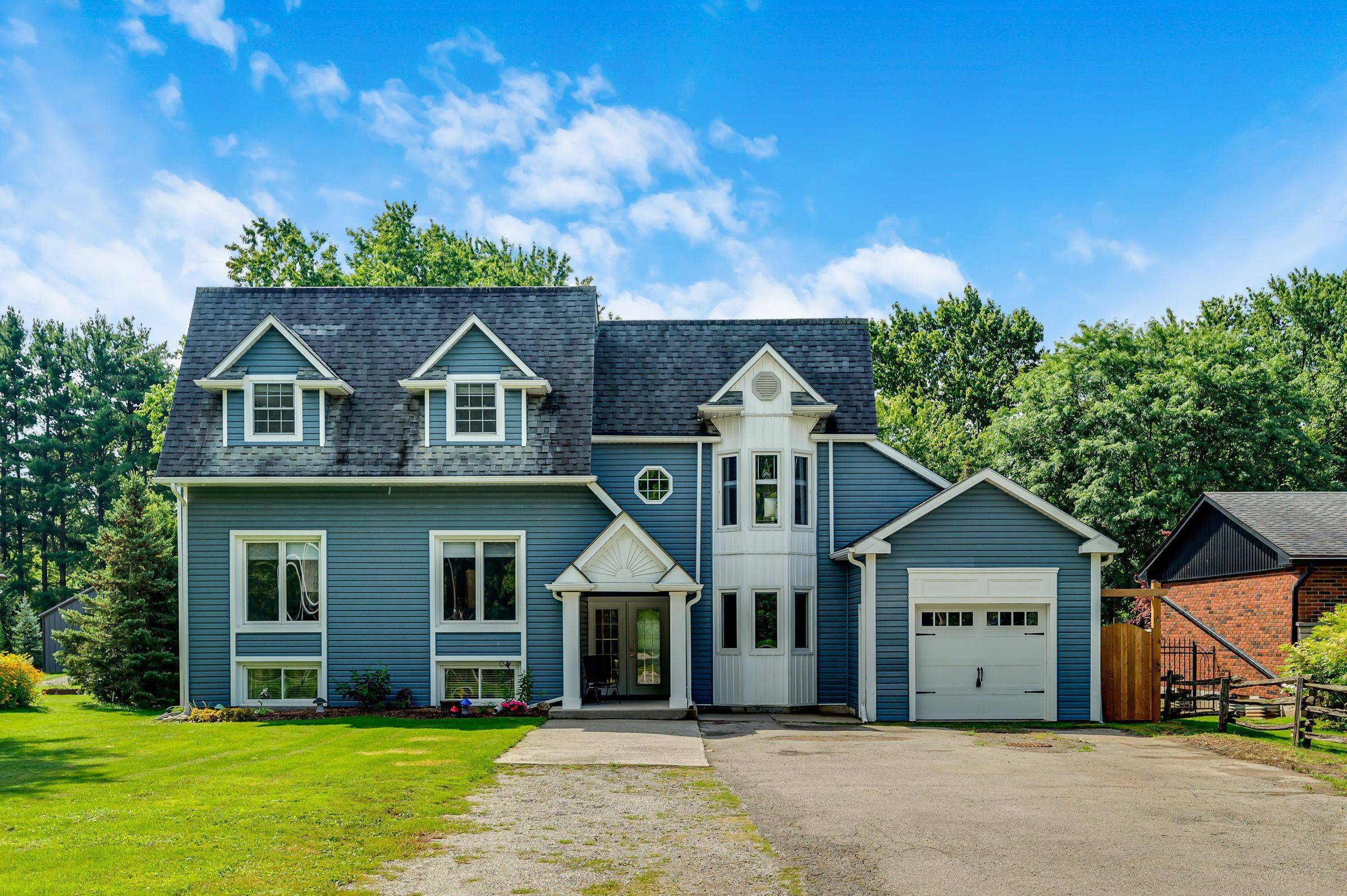 2670 Jerseyville RD W, Hamilton, ON L0R 1R0