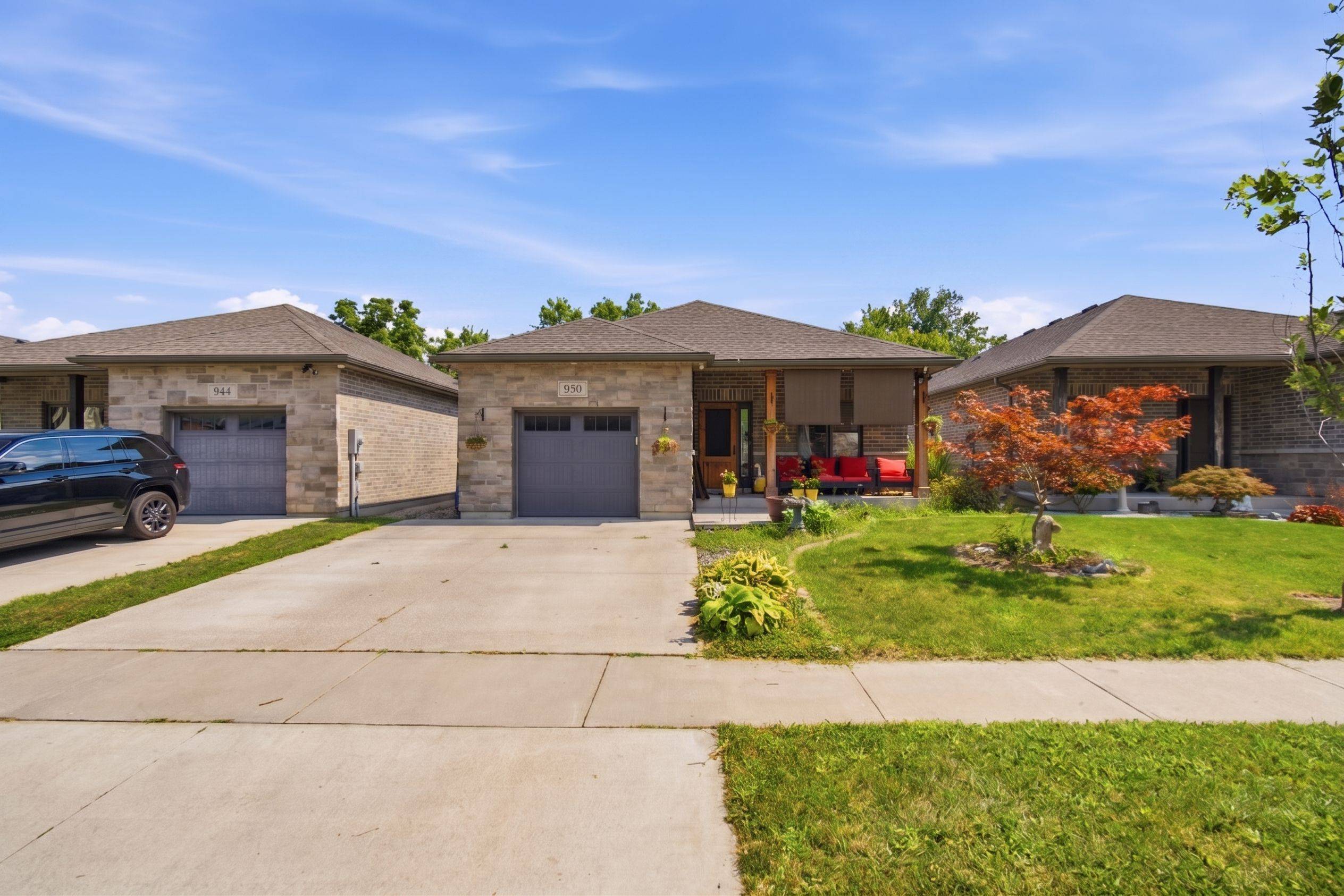 950 Ellrose AVE, Windsor, ON N8Y 3W9